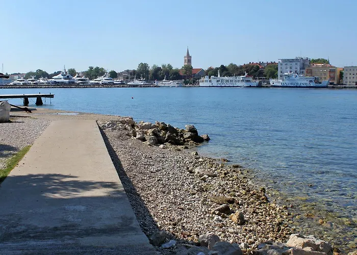 With Parking Space - 25204 Zadar