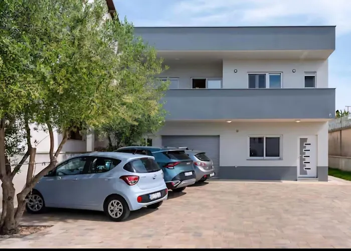 Appartement With Parking Space - 25204 Zadar