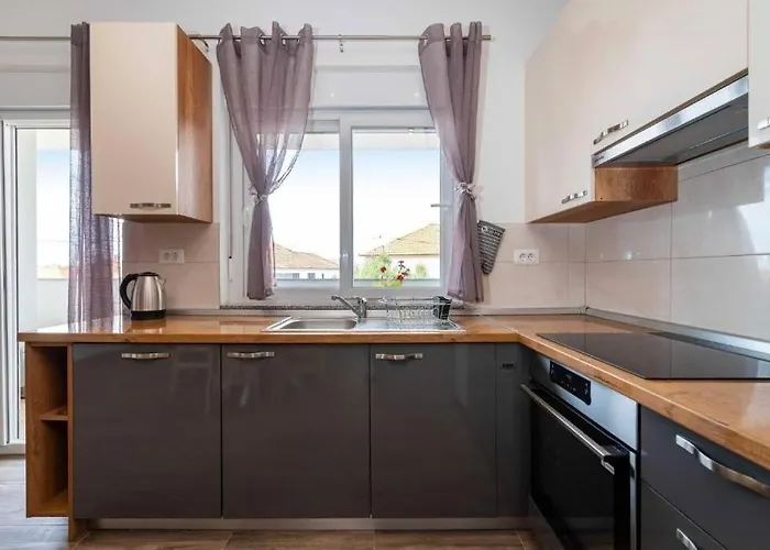 Appartement With Parking Space - 25204 Zadar