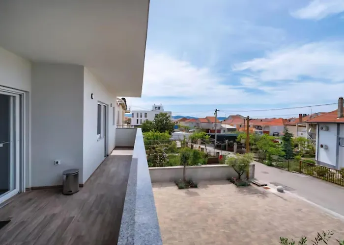 Appartamento With Parking Space - 25204